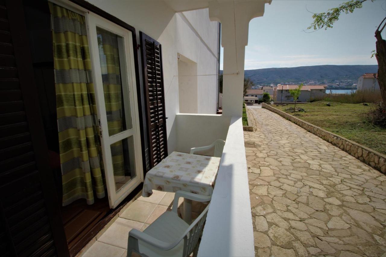 Apartments And Rooms With Parking Space Pag - 13060 Pag Town Kültér fotó