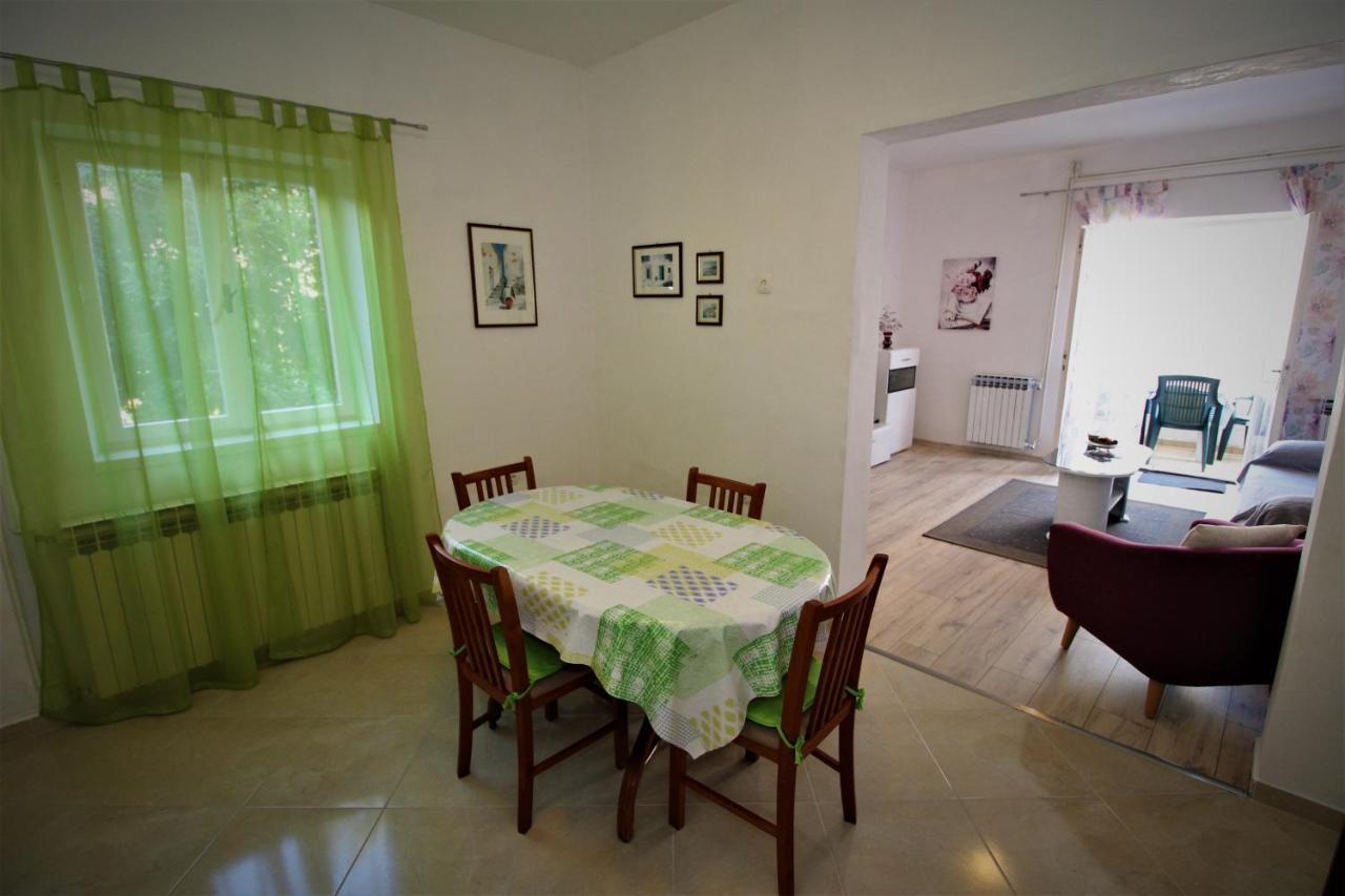 Apartments And Rooms With Parking Space Pag - 13060 Pag Town Kültér fotó